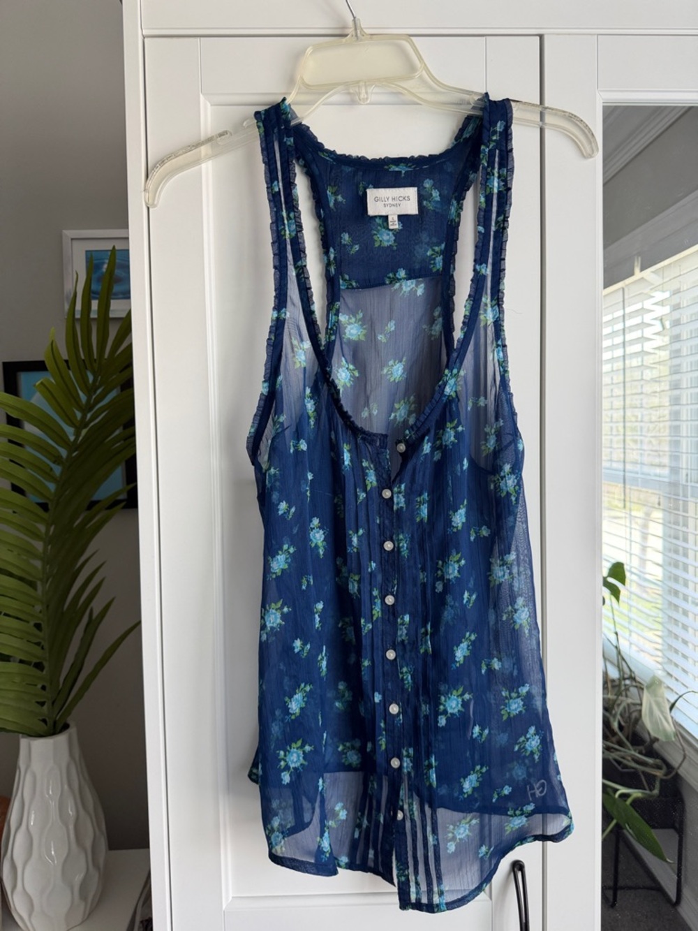 Gilly Hicks Navy Sheer Floral Button-Front Tank